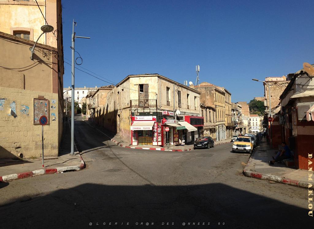 ORAN bd Oudinot ( une partie )et a gauche la rue Larrey en allant vers l'hopital Baudens.jpg